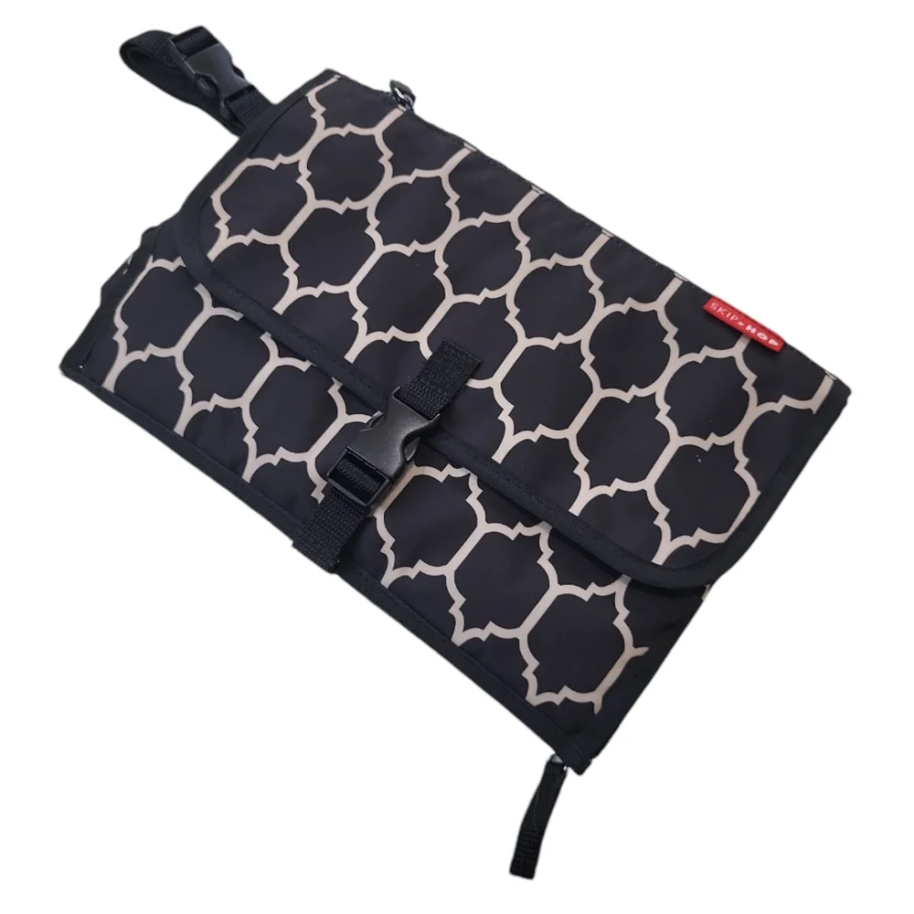 Skip Hop Pronto Signature Changing Station, black tan, baby bag, multi function